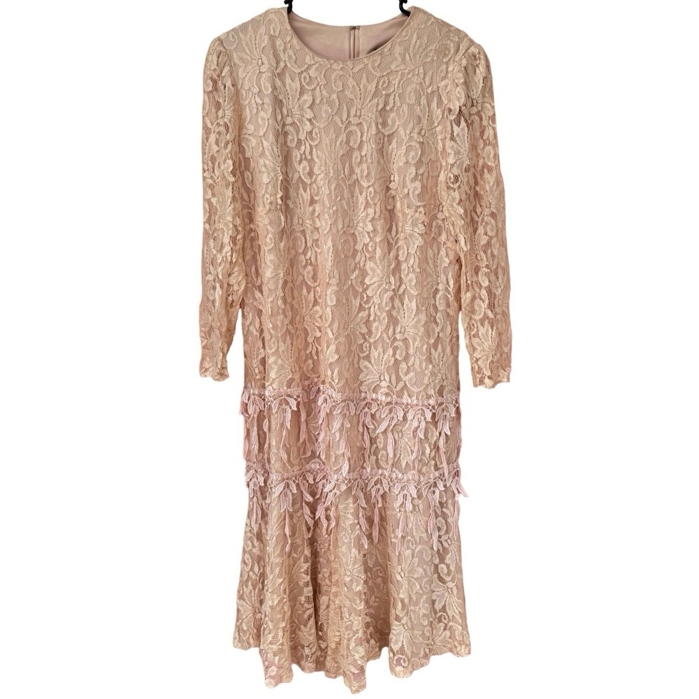 Vintage David Rose Lace Dress 18.5 – PinkNude Sheath with Tassel Trim, MadeinUSA